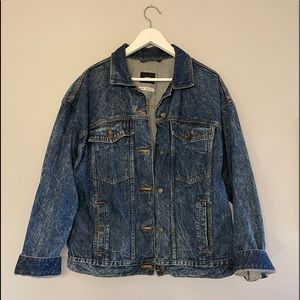 BDG Oversized Denim Jacket🌻
